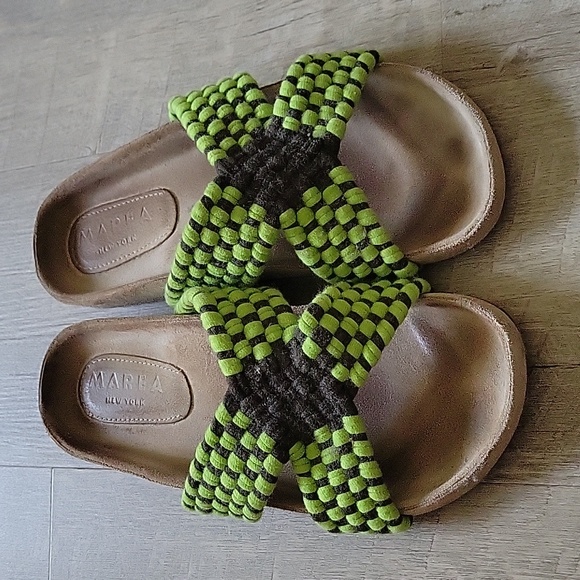 Marea Cruzado slide in size 40 in color Lemon/Military Green - Picture 5 of 7